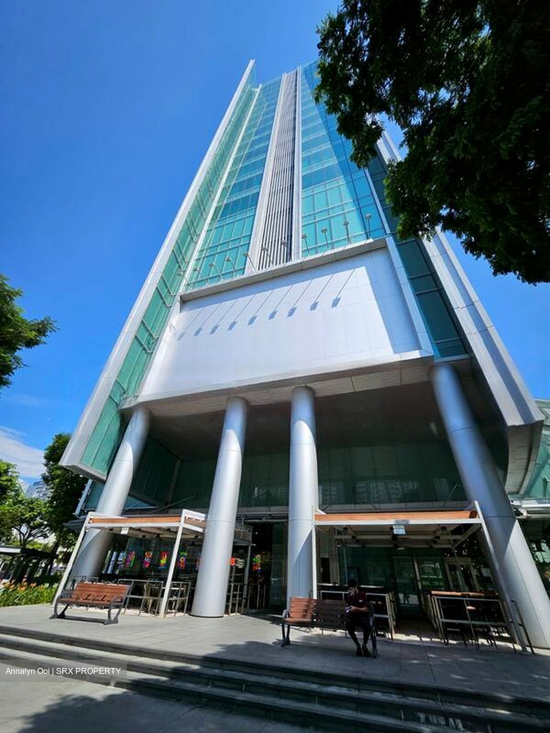 Arc 380 (D8), Office #452486081